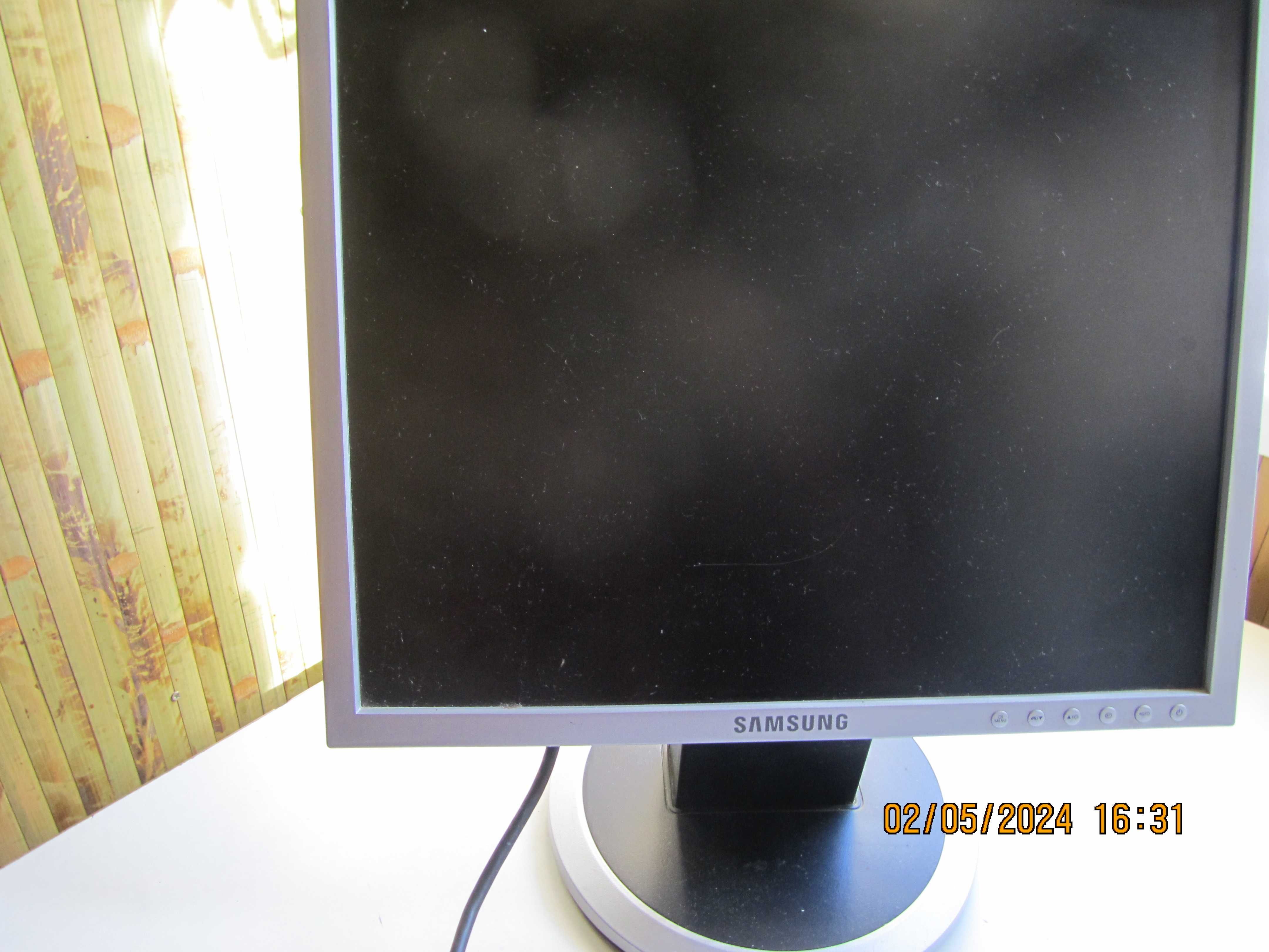 Монітор Samsung sync Master 740N