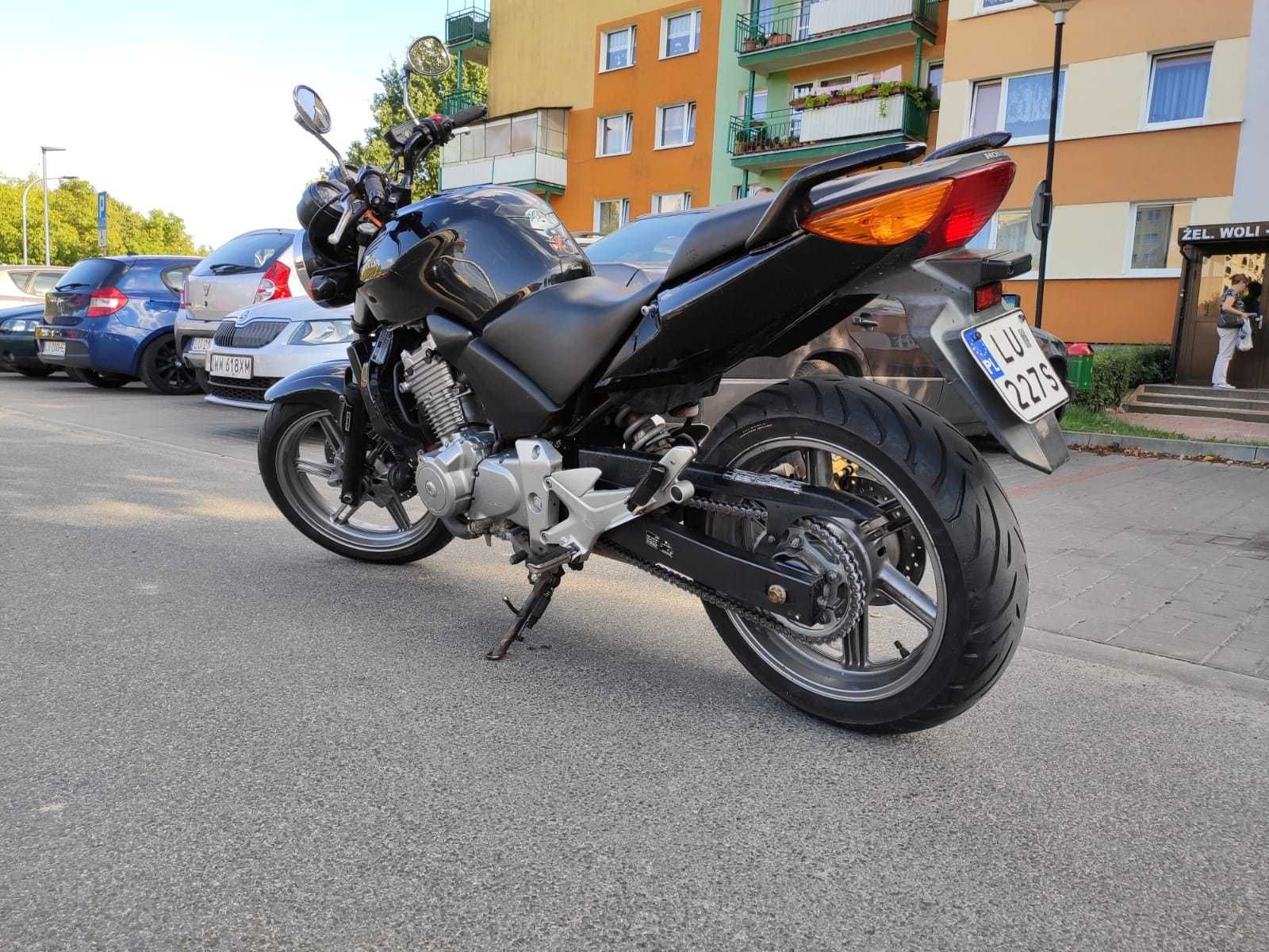 Motocykl Honda CBF500