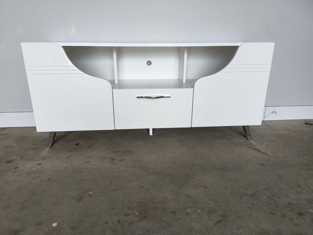 Sprzedam komodę długość 160cm wys 60cm  głębokość 40cm
