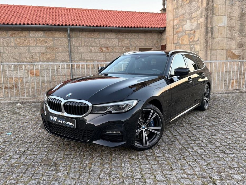 BMW 330 e Touring Pack M Auto