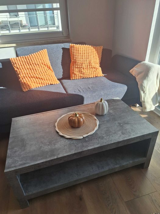 Nowoczesny stolik kawowy