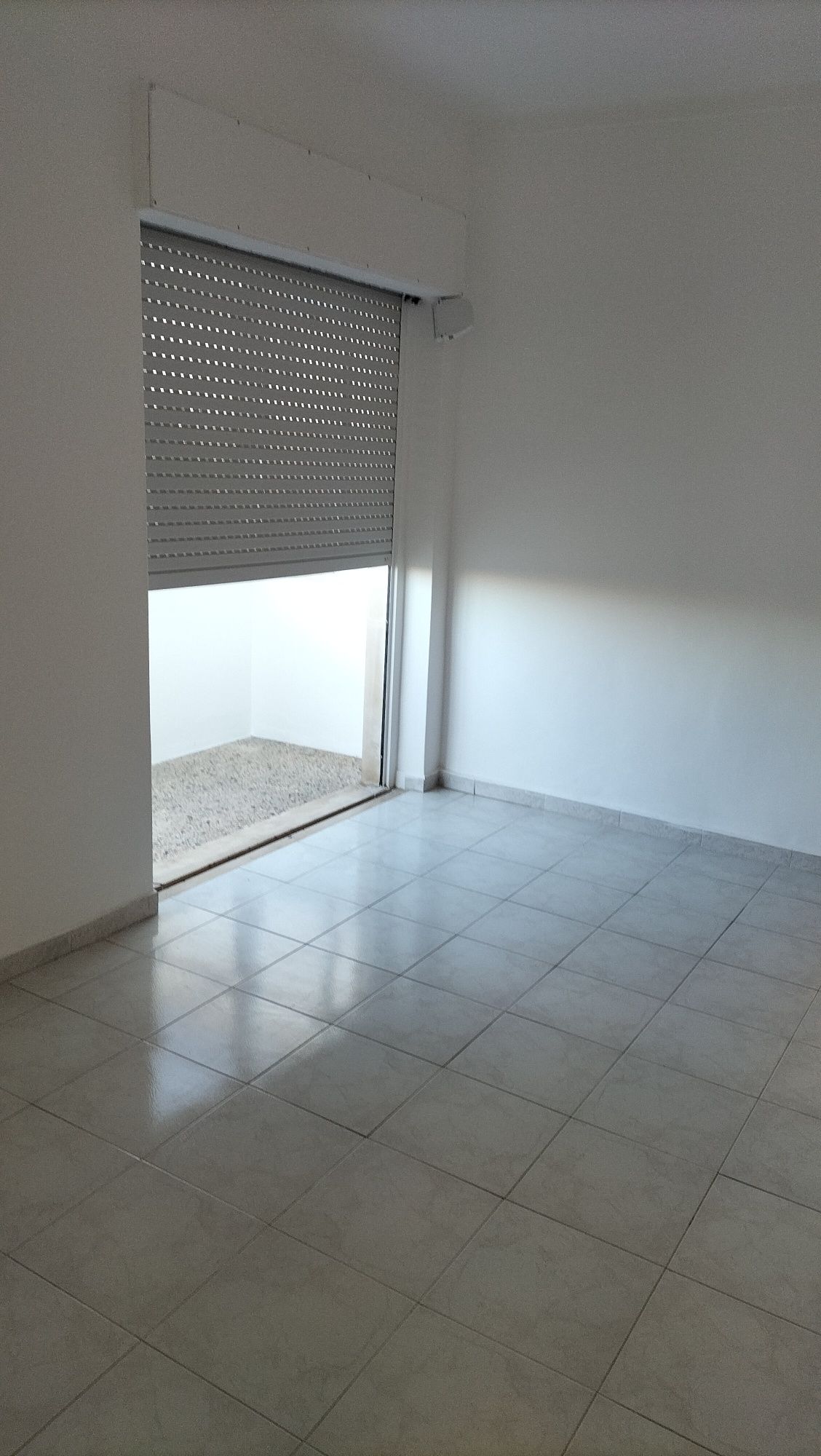 Arrenda se apartamento T2