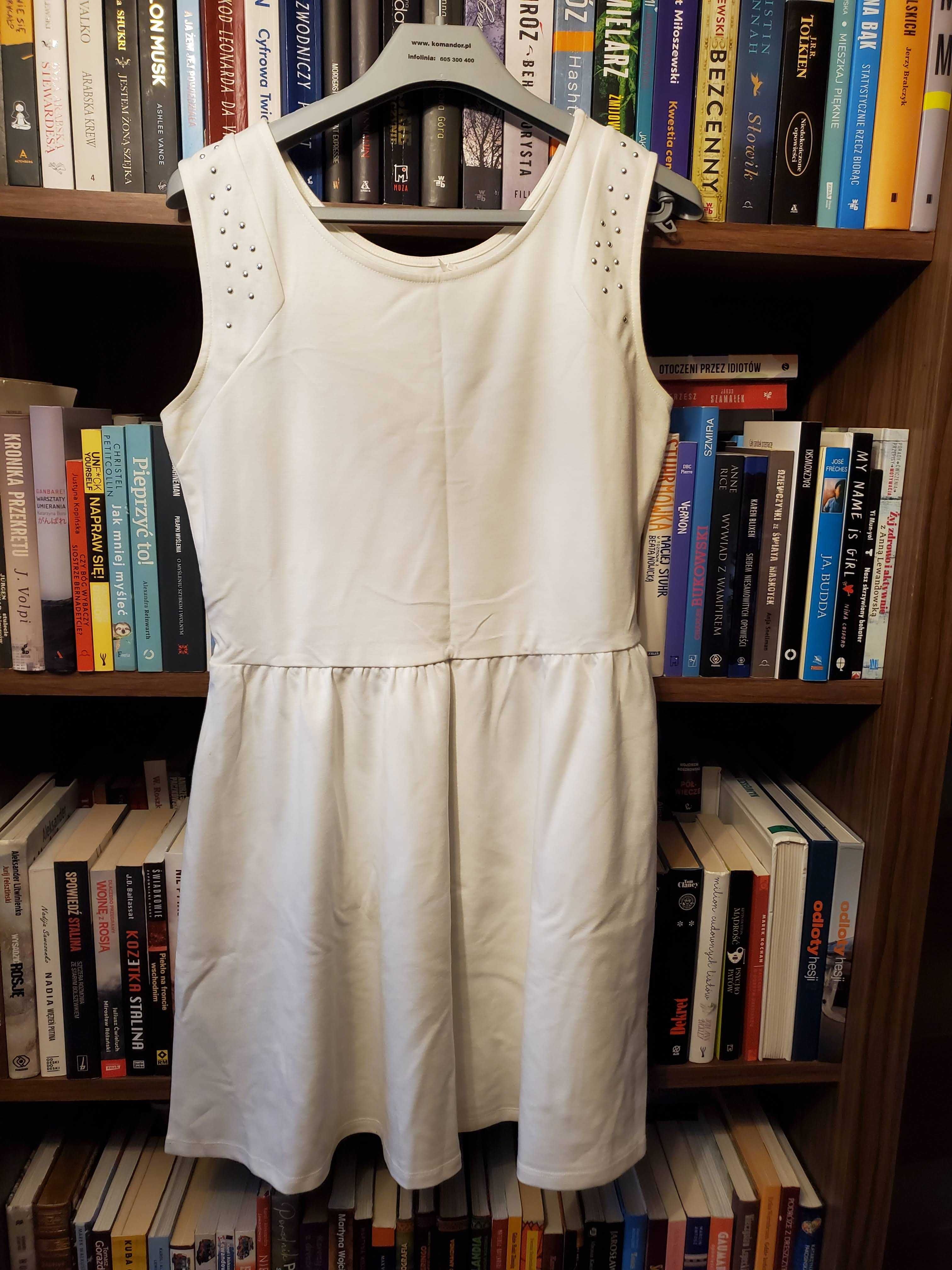 biała sukienka rozmiar XL bez rękawów