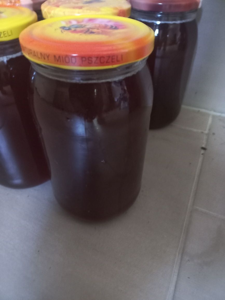 Miód lipowy z własnej pasieki