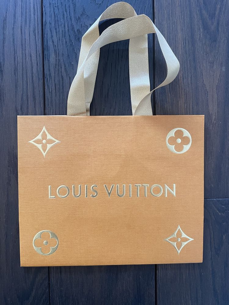 Torba papierowa Louis Vuitton  22x18