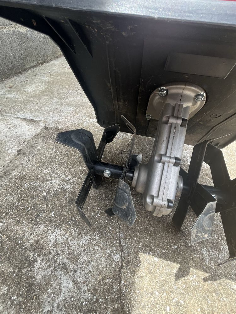 Sachadora a bateria einhell nova