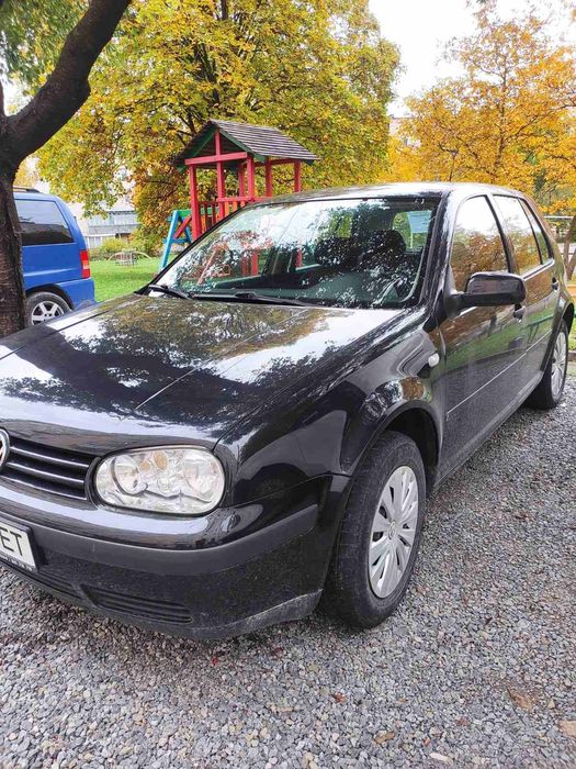 Фольксваген гольф 4 2001р