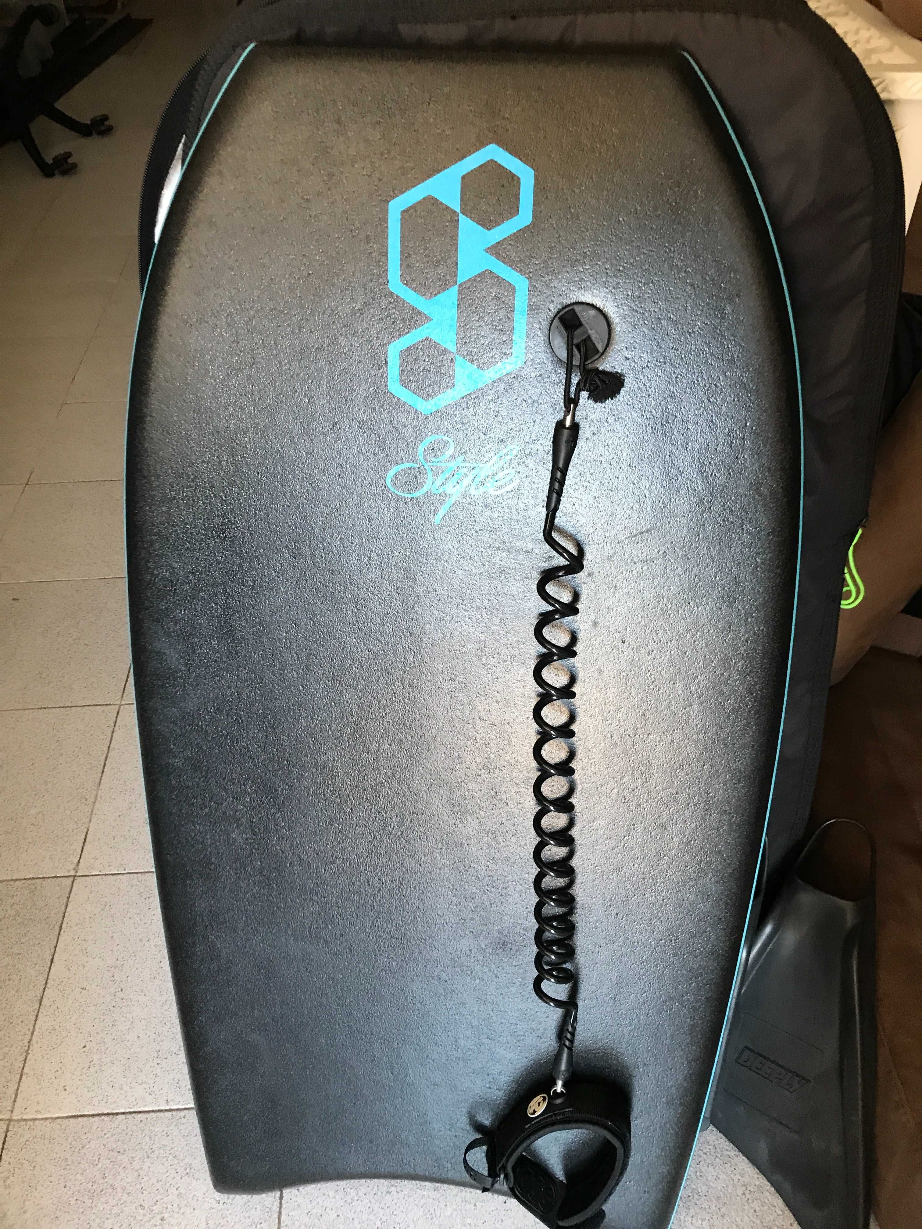 Prancha Bodyboard Science Style Preta+Manga+Saco mochila+barbatanas
