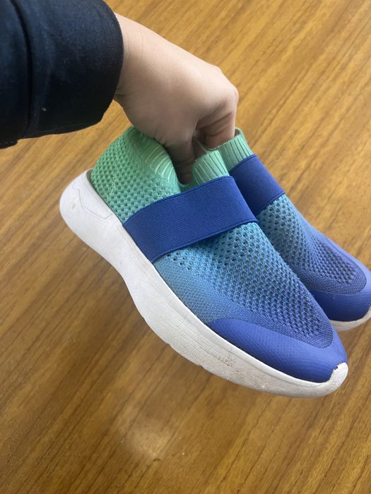 Кроссівки легенькі