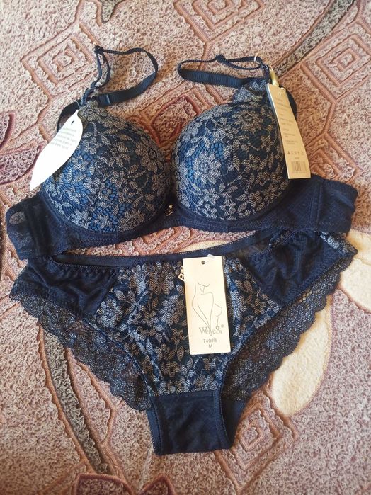 Новий комплект білизни