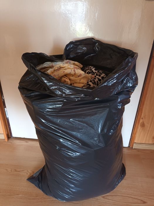 Ubrania damskie mix sort do dalszej sprzedaży 120l 50zł