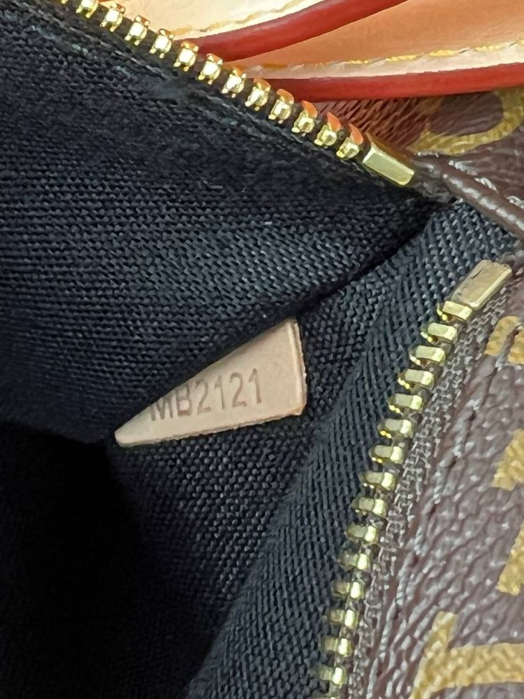 Skórzany Nerka saszetka Louis Vuitton Bumbag monogram Canvas Premium