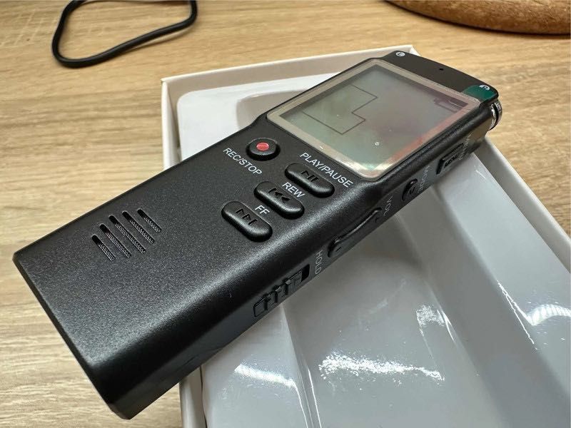 Dyktafon cyfrowy Mikrofon profesjonalny 16GB funkcja nagrywania
