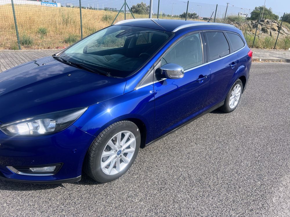 Ford Focus titanium