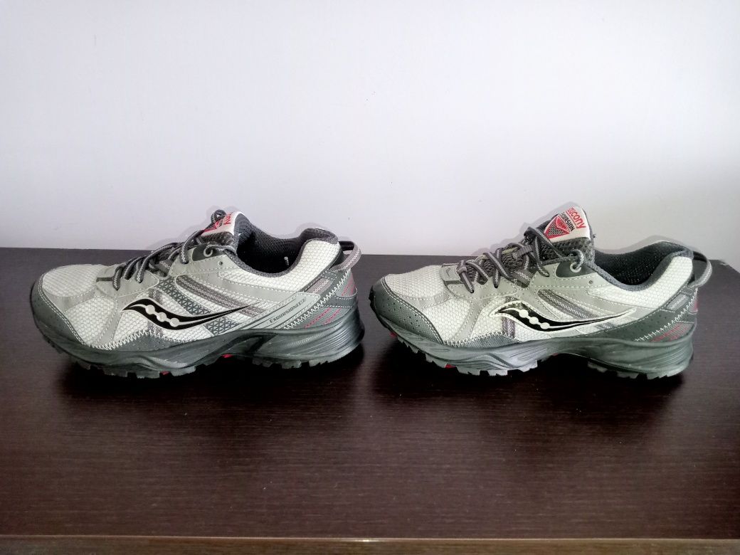 Saucony Excursion TR7 nr.41--26.5 cm