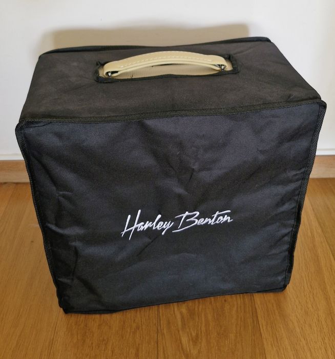 Amplificador de Guitarra Harley Benton Tube 15