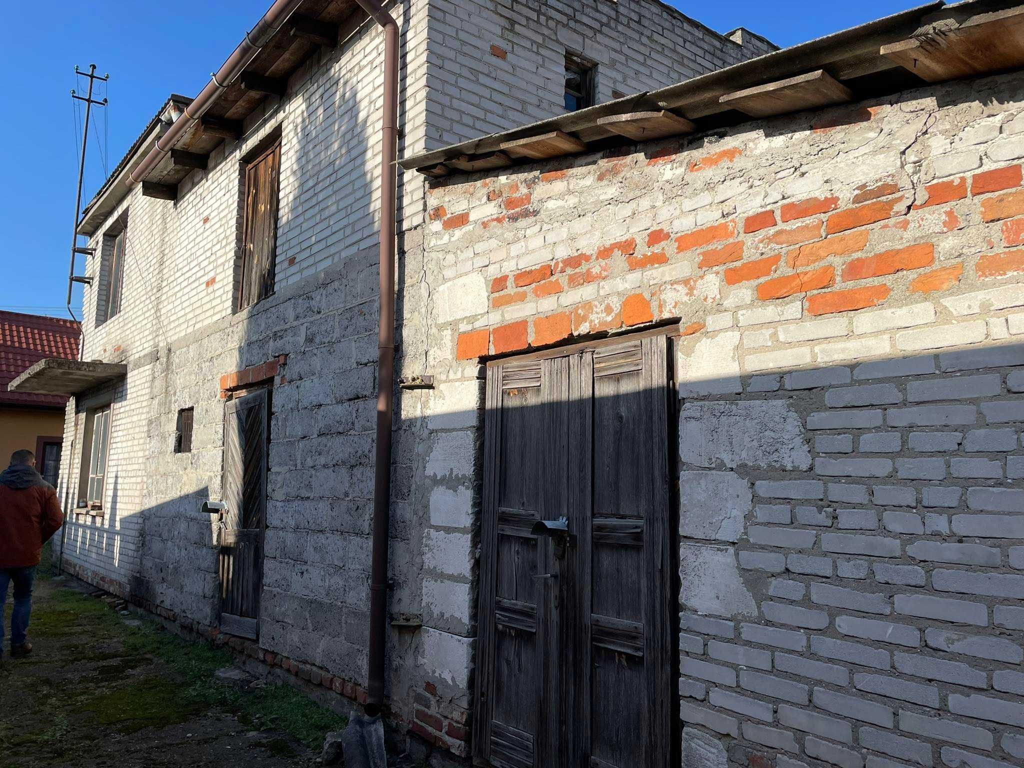 Sprzedaż urokliwej działki z domem w Bobrownikach obok Dęblina