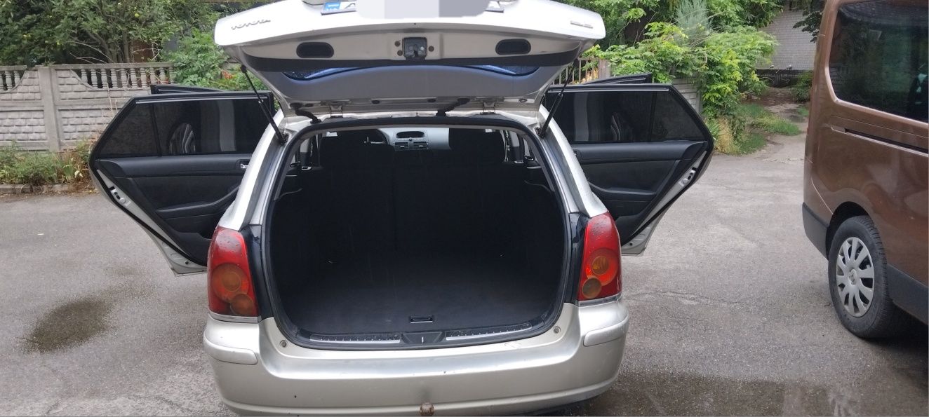 Toyota Avensis 2.0