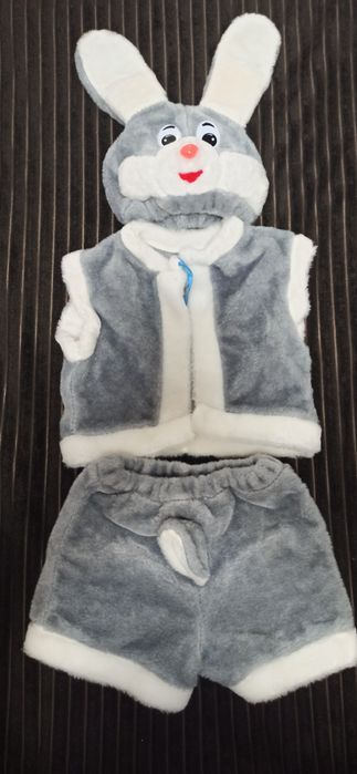 Костюм зайчика для хлопчика.