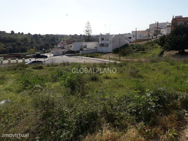 Lote de Terreno no Calvário, Lagoa