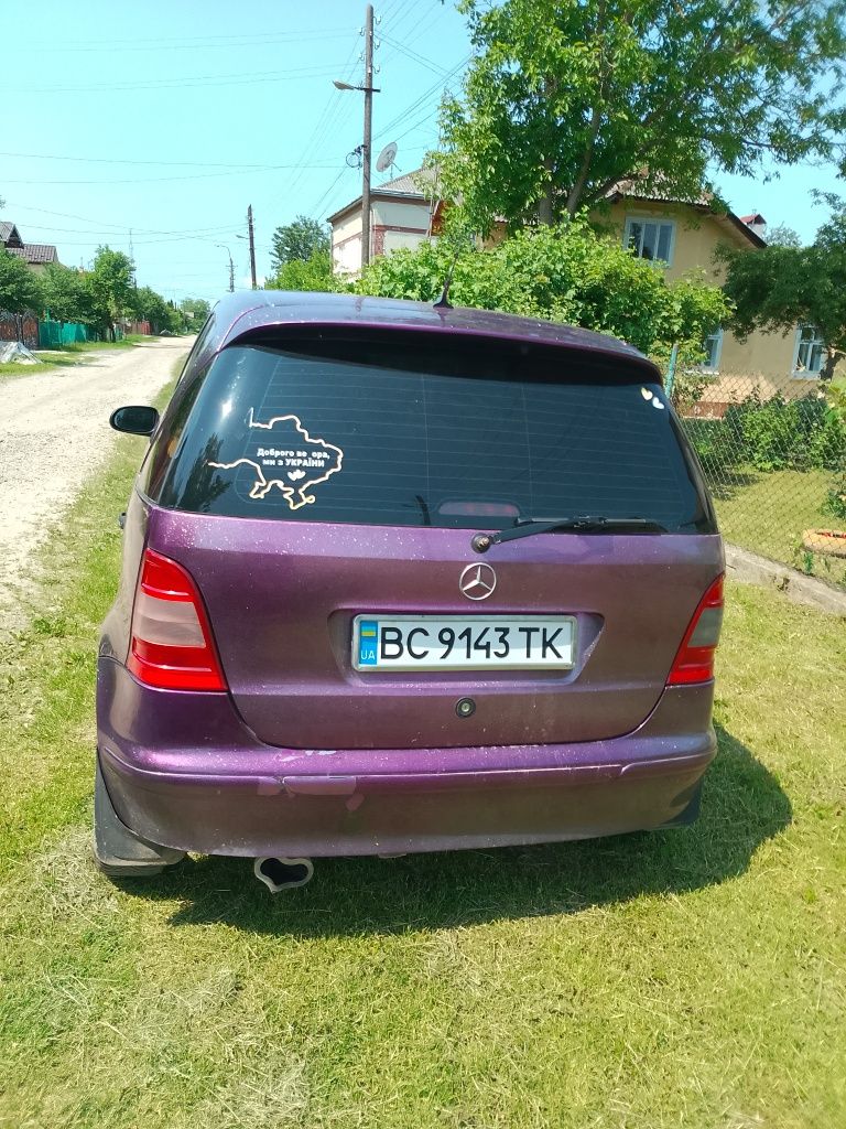 Мерседес  А 160  2000 рік