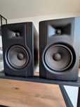 Colunas M-Audio bx8 d3