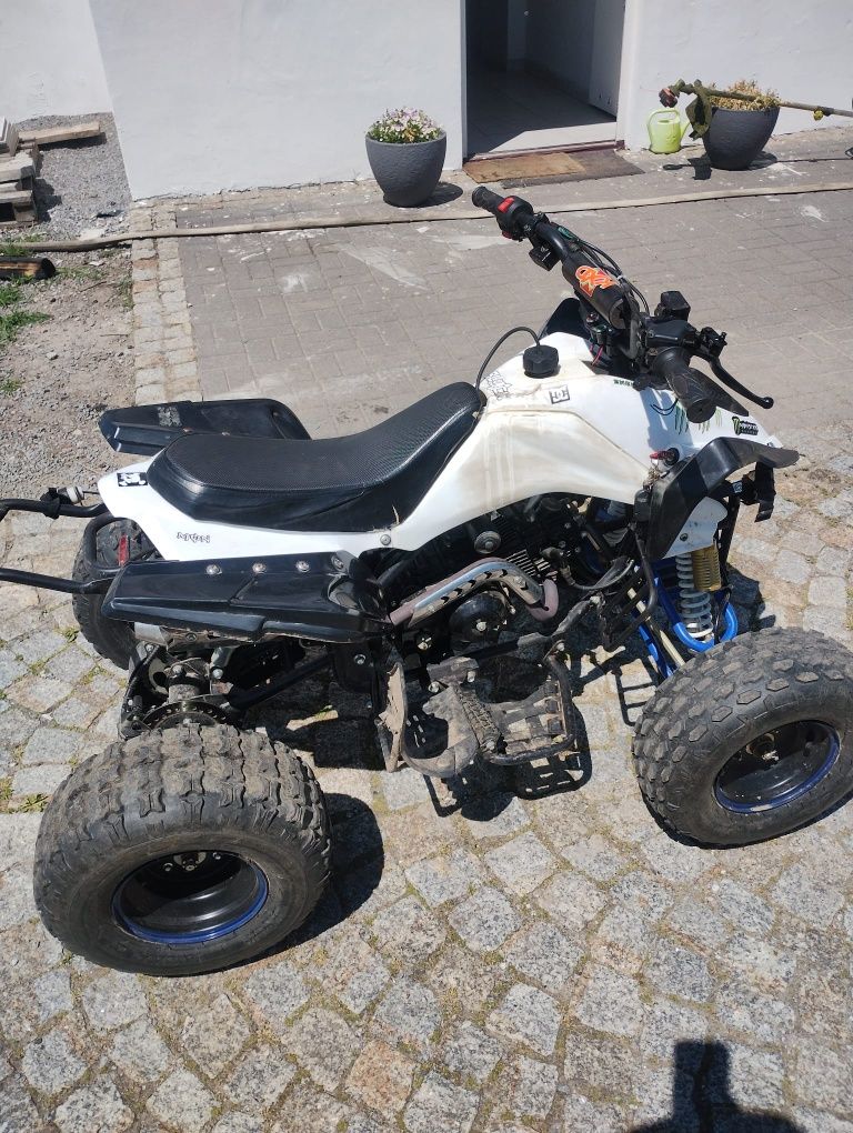 Quad pojemność 125