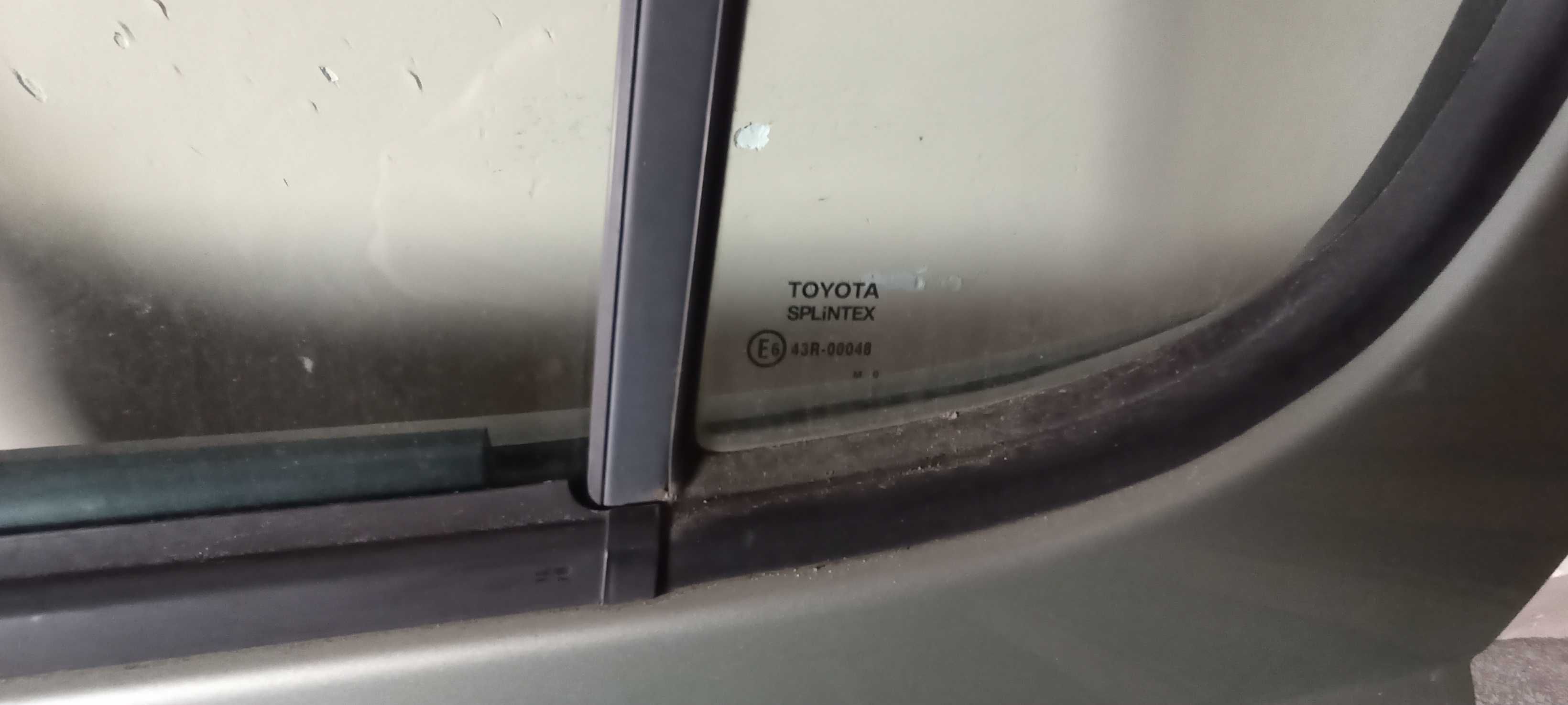 Drzwi tylne lewe Toyota Yaris 1 zielonkawy