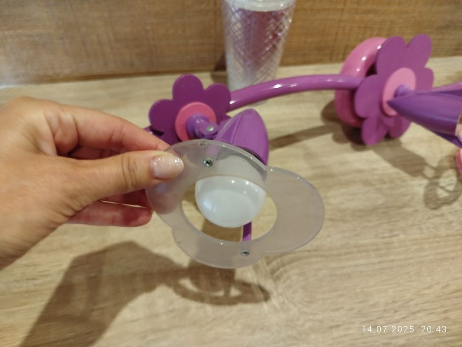 Lampa sufitowa  żyrandol do pokoju dziewczynki