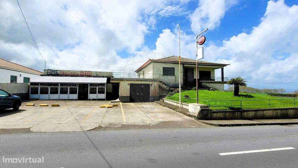 Moradia T6 para venda