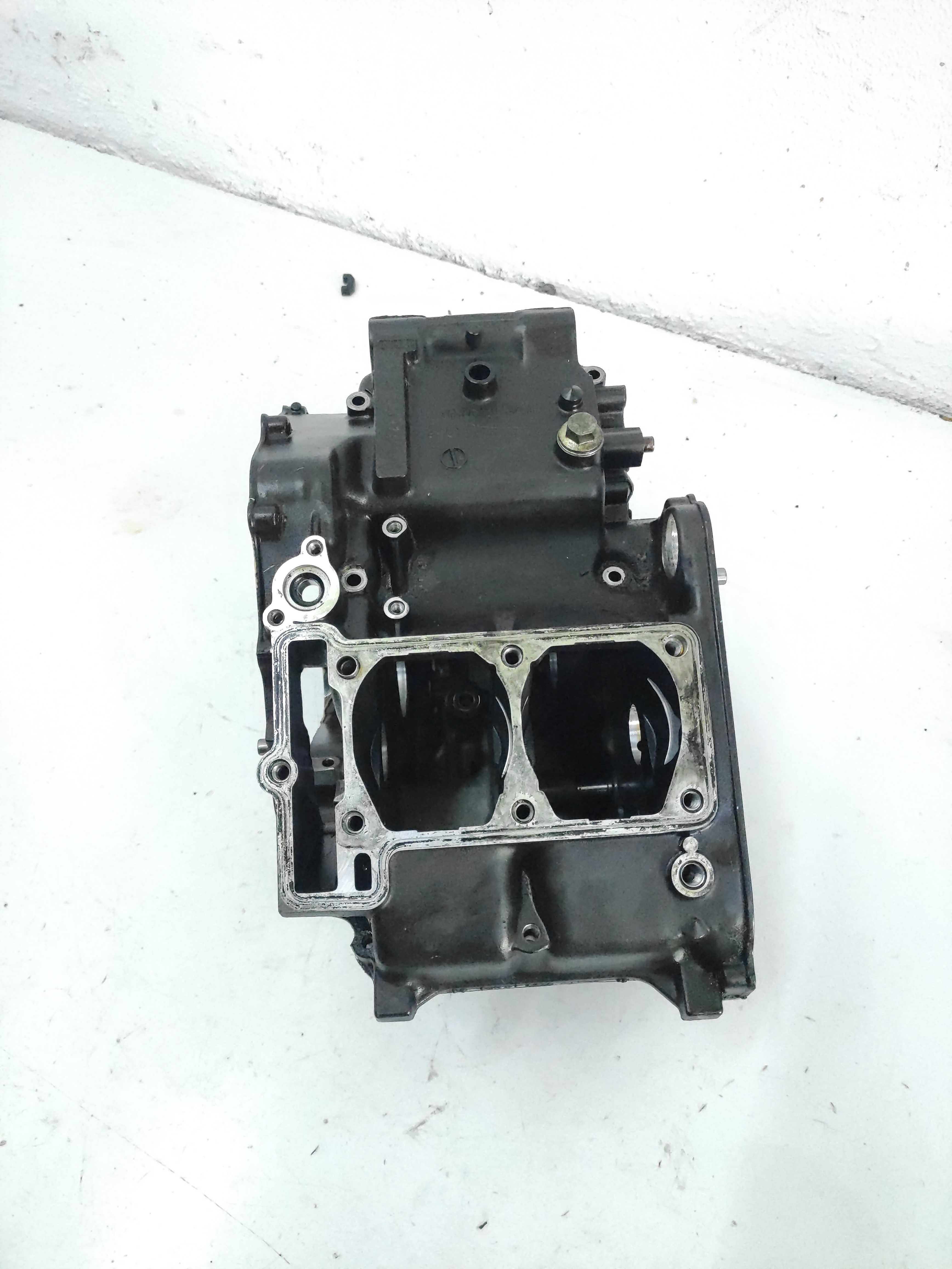 Kawasaki El 250 Eliminator Kartery połówki części