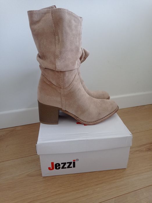 Botki Jezzi rozmiar 36