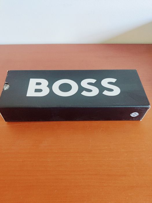 Chinelos de dedo pretos novos Hugo Boss Pacific