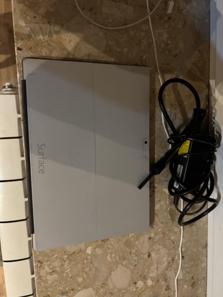 Laptop Microsoft surface pro 3 i5 8gb 128 SSD ładowarka+pudełko