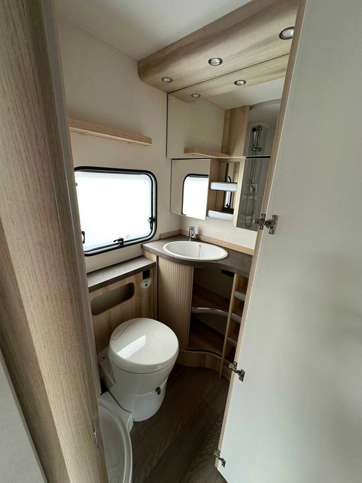 Wynajem Przyczepy Campingowej Hobby De Luxe 545KMF 2000kg 6os.