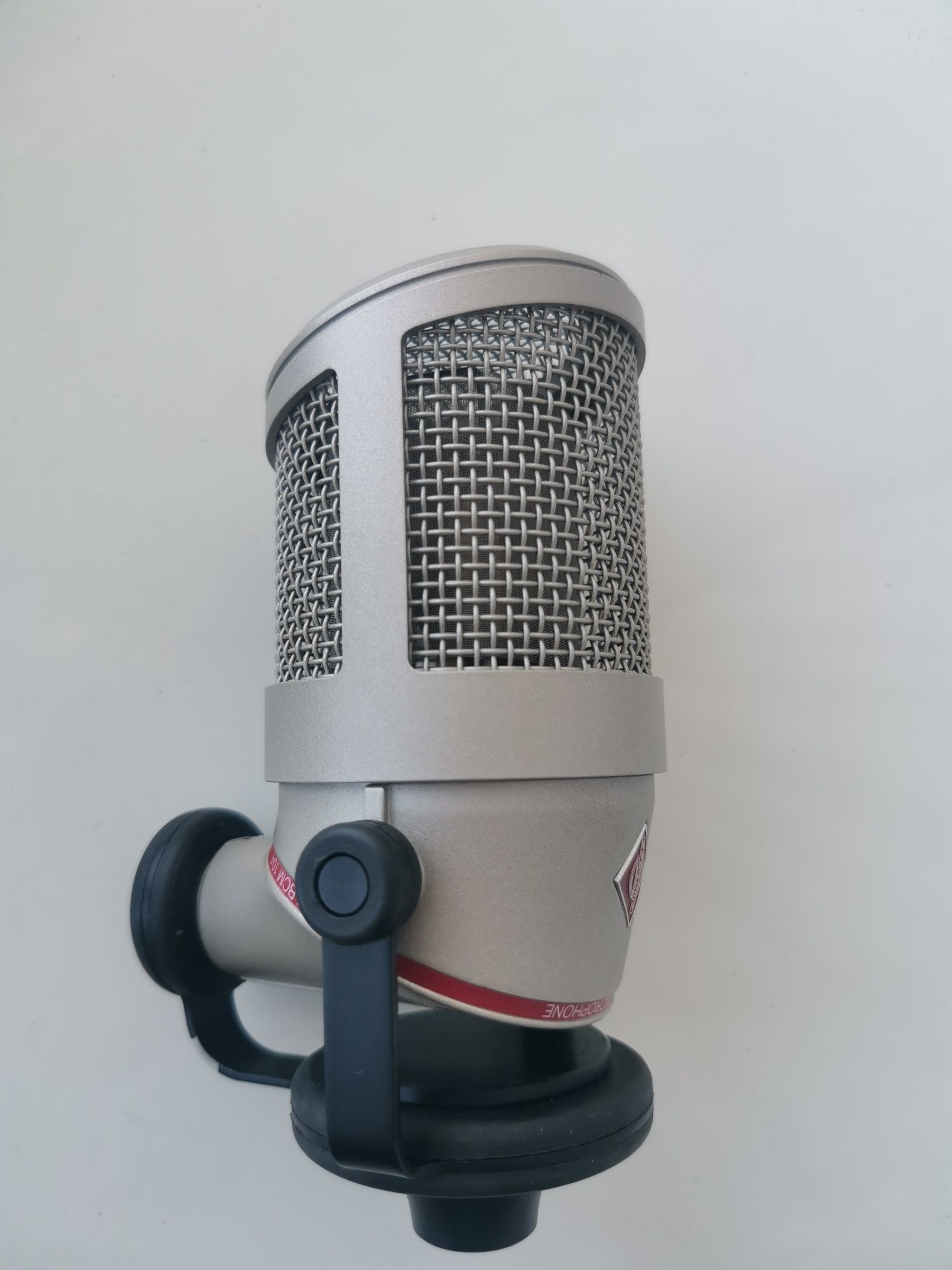 Neumann bcm 104 для реперів