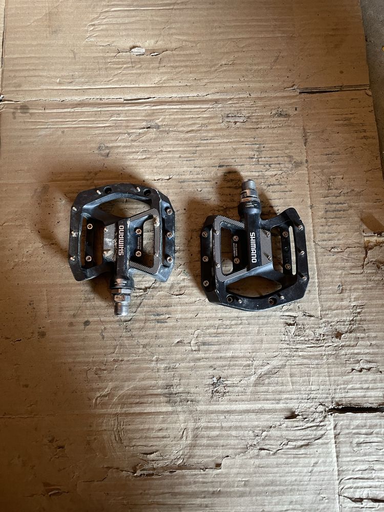 pedały shimano platformy