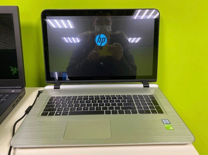 Ноутбук HP EVVY GTX 17
