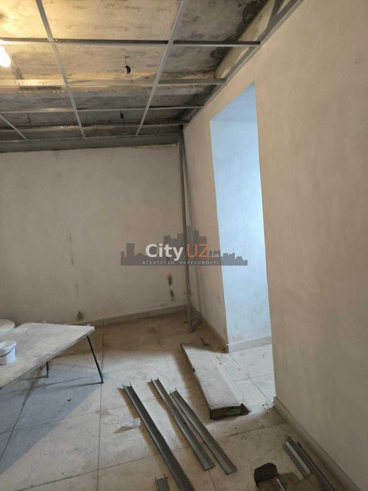 Продаж приміщення на Собранецькій