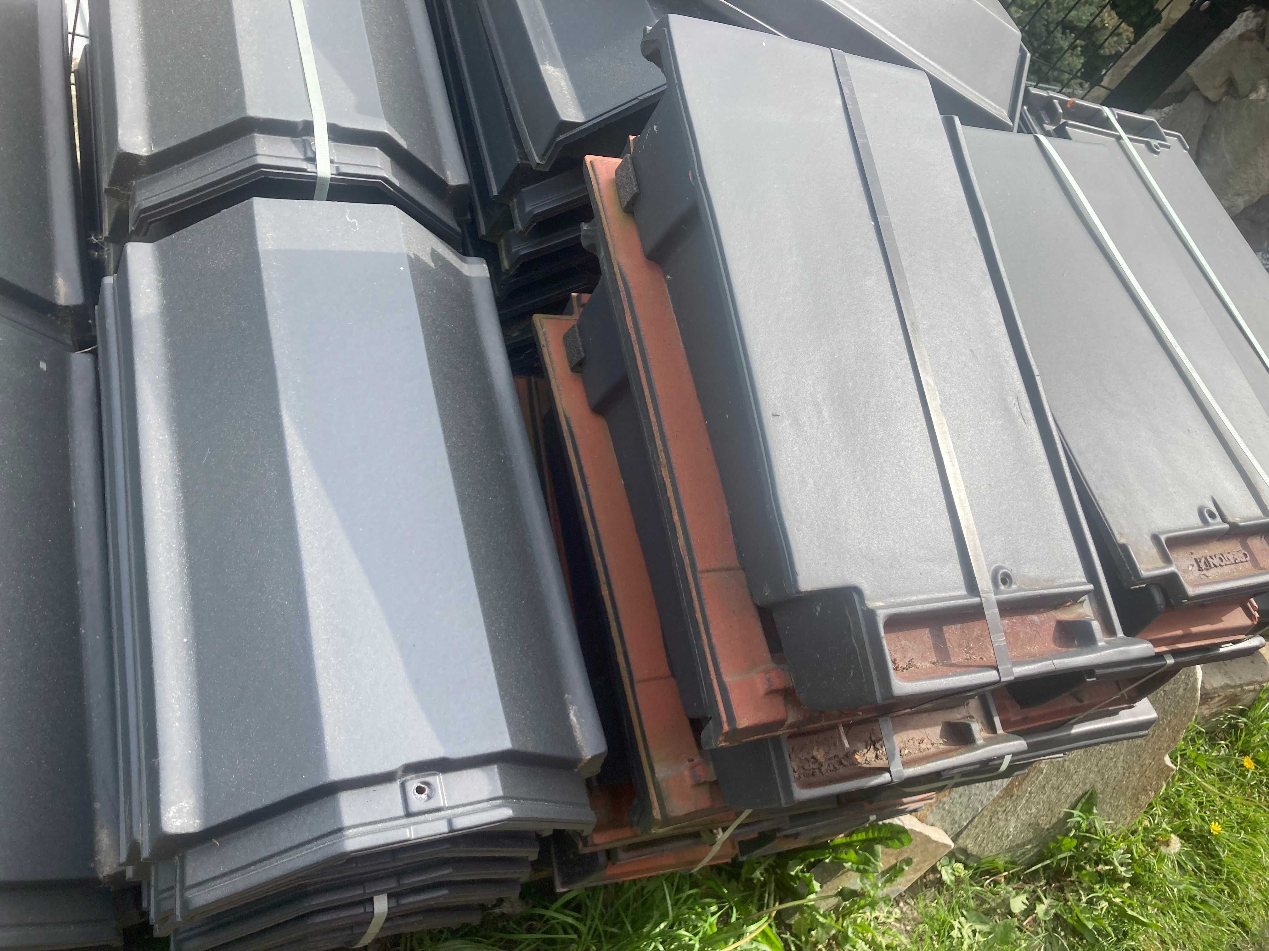 Sprzedam dachówkę Creaton Domino 40 m2