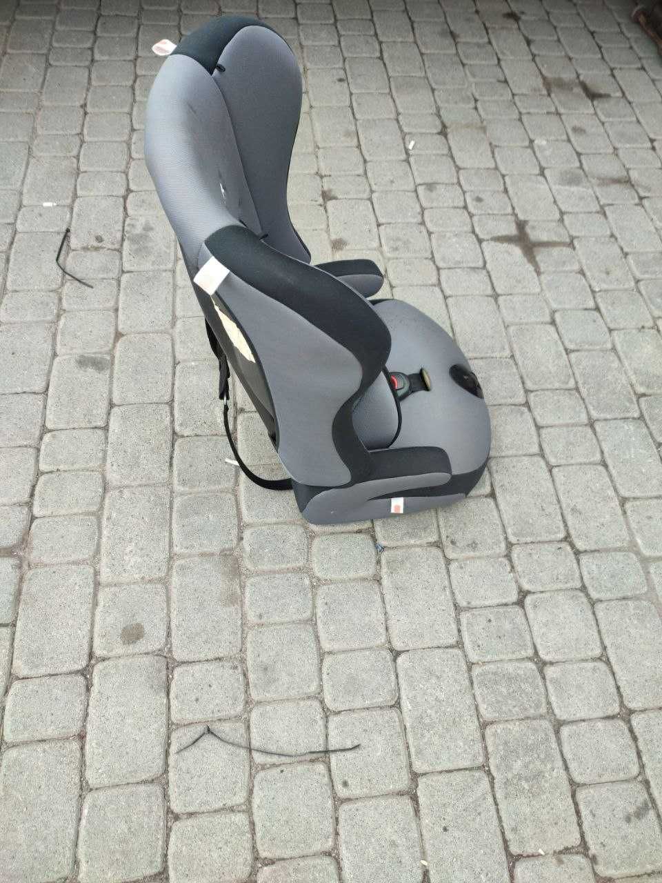 Автокрісло дитяче Siger