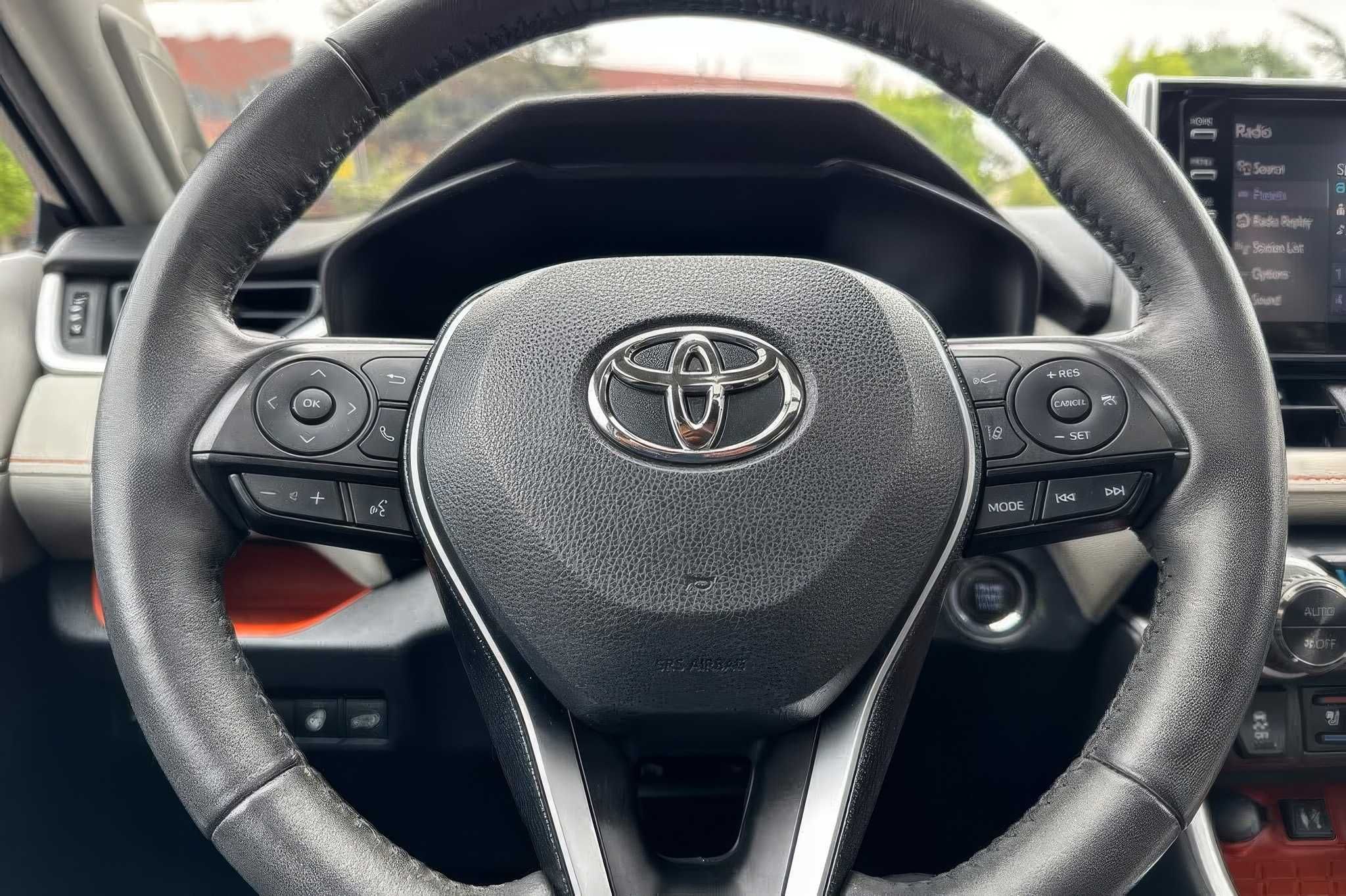 2019 Toyota RAV4 Adventure