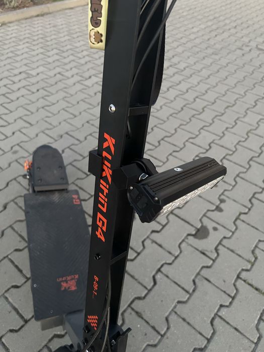 Uchwyt na lampę - KuKirin g4 2024/2025