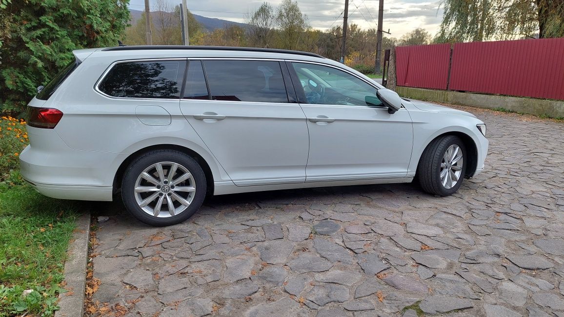 Volkswagen PASSAT B8 2018 2.0 tdi 7 avtomat