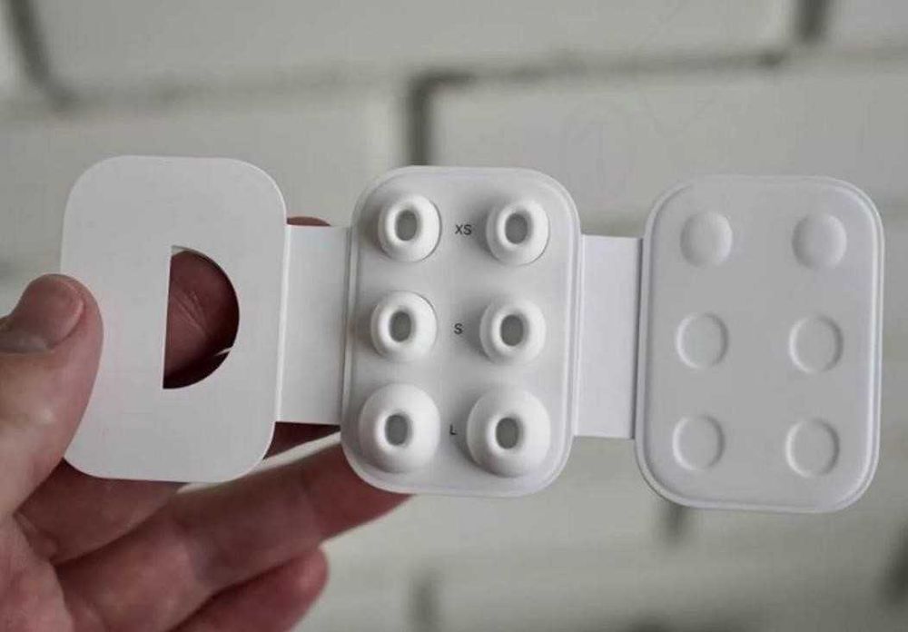 Airpods pro Gen 2 Бездротові Навушники з шумоподавленням +чохол