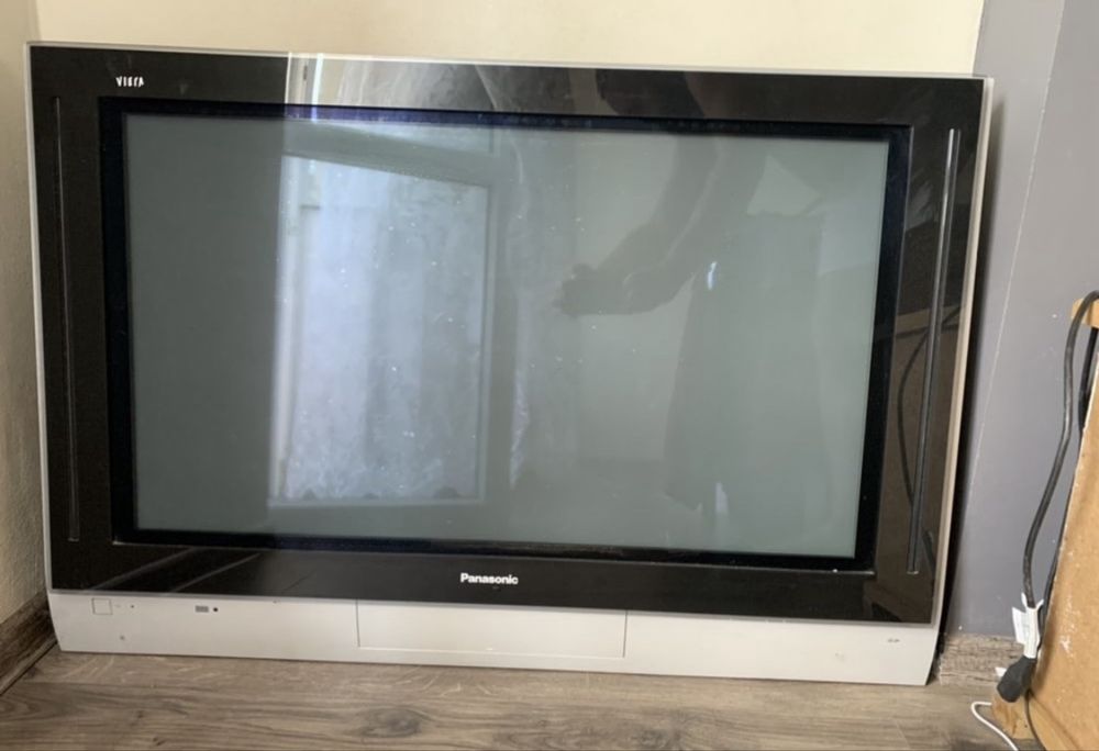 Великий телевізор Panasonic VIERA, плазма 42” — ТОРГ ДОРЕЧНИЙ