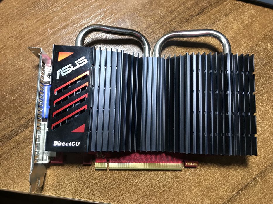 Відеокарта Asus Radeon HD 6670 1024MB GDDR3 (128 bit)