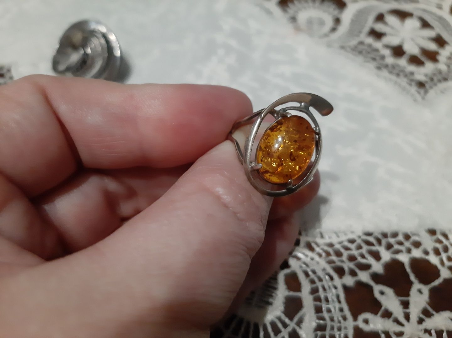 Кольца серебро zarina, янтарь