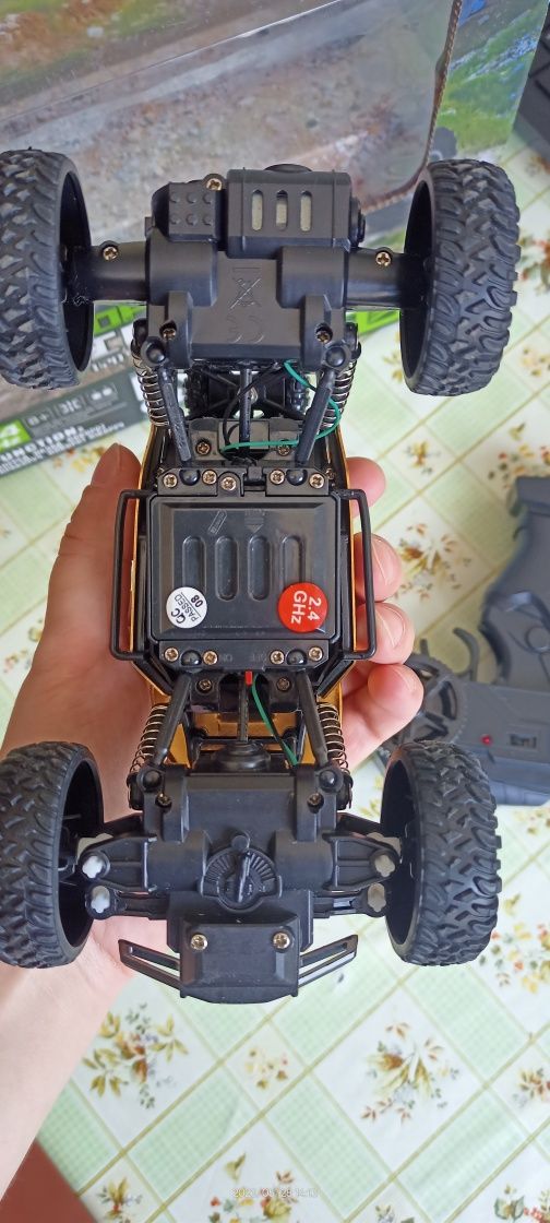 Автомобиль на р/у Sulong Toys 1:20 Off-Road Crawler Rock Sport