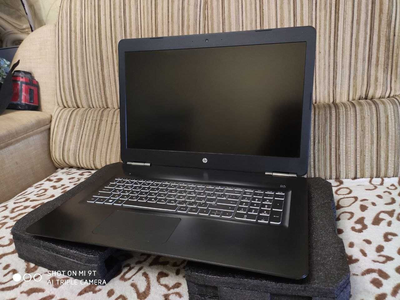 Игровой  HP Pavilion 17-ab321ur GTX 1050Ti-4 ГБ  i7 7700HQ 3.8  16гб